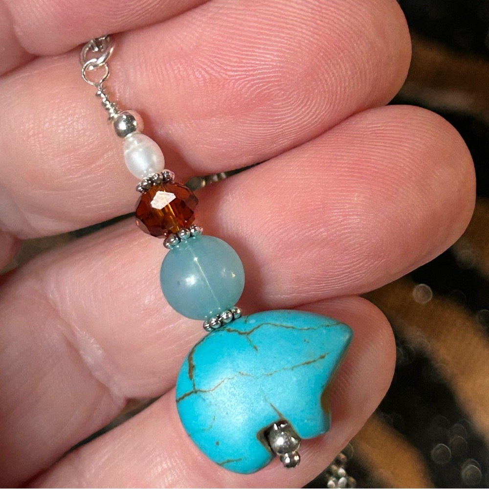 Handcrafted howlite carved bear beaded drop pendant on chain necklace